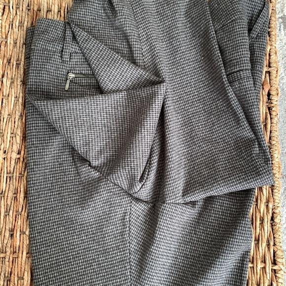 NWOT Penn. Gray Checkered Trousers 18 - Picture 4 of 12